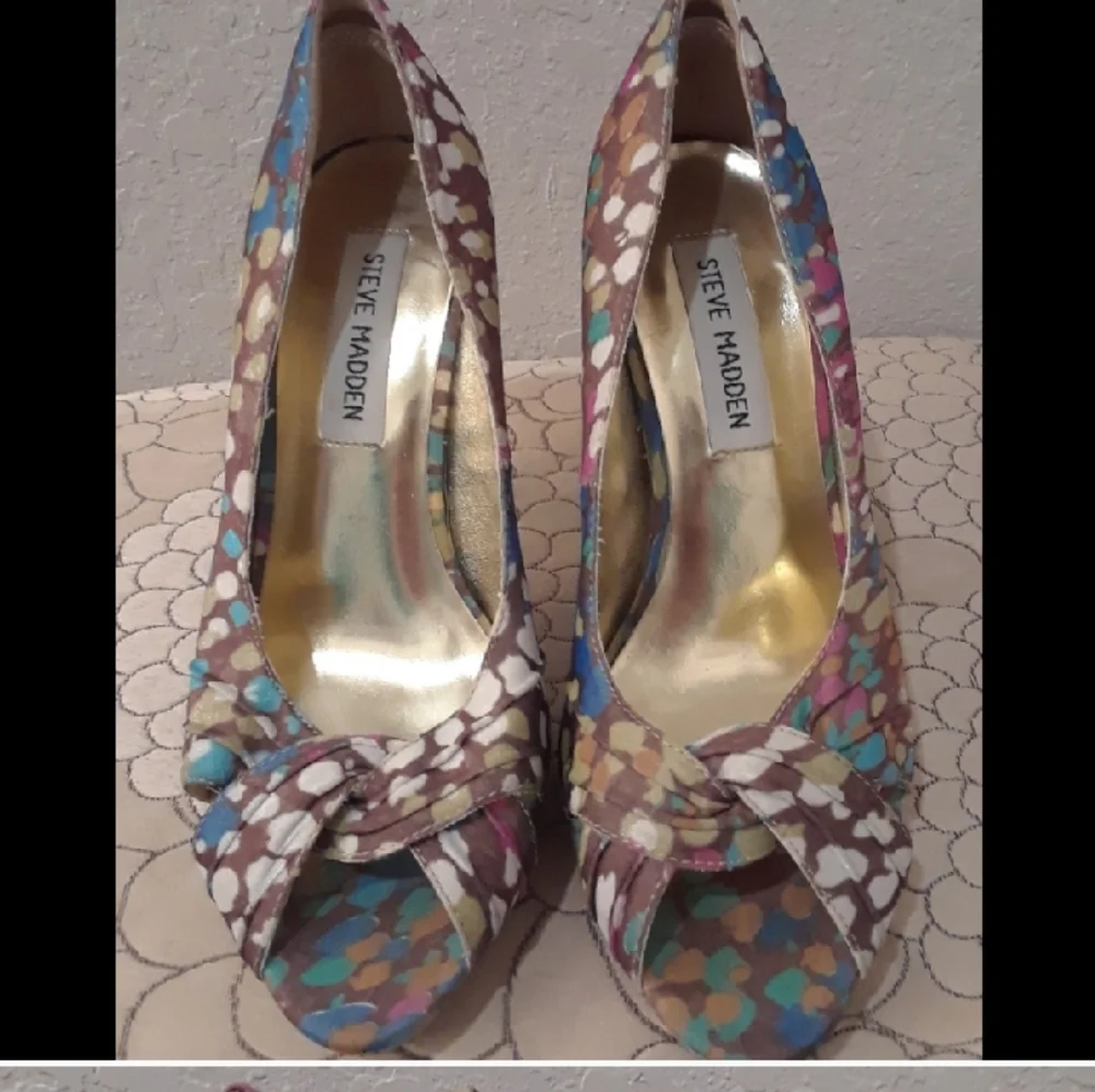 💕HP💕Multicolored Steve Madden Cork High Heels‎